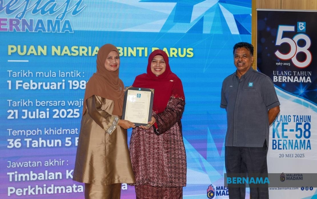 Bernama Honours 84 Staff And Retirees For Dedicated Service
