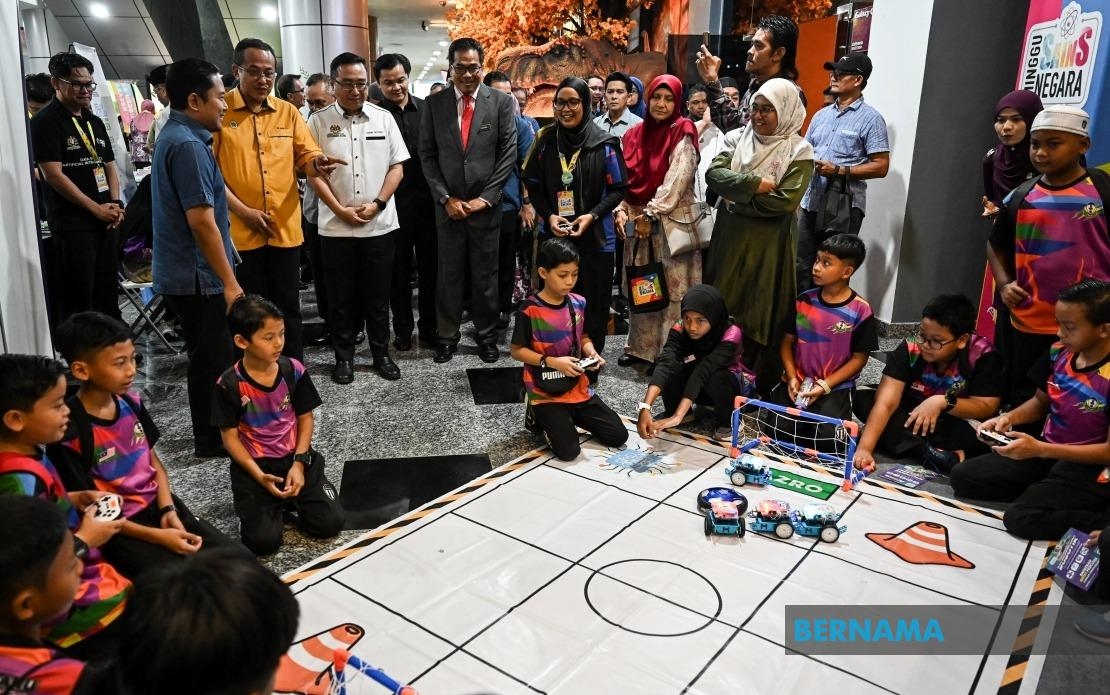 Over 5,000 Attend East Coast Zone National Science Week Carnival 2025