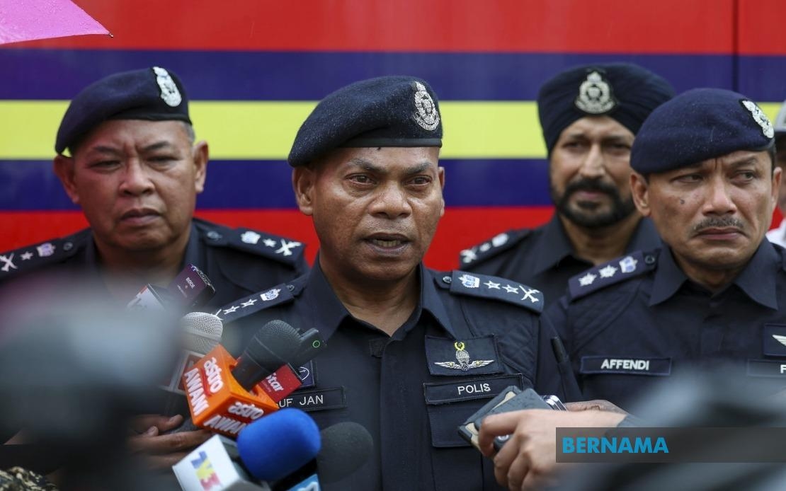 Police Studying CCTV Footage Of Dr Mahathir's Grandchild's Home Robbery