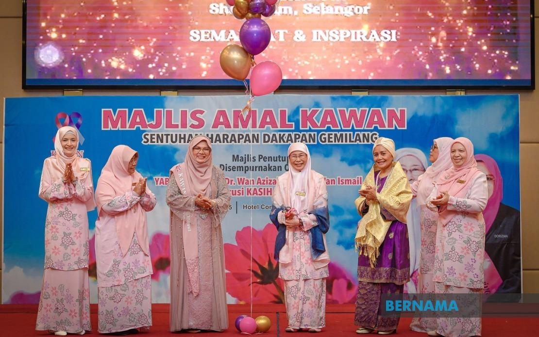 Dr Wan Azizah Urges Cancer Patients To Stay Positive