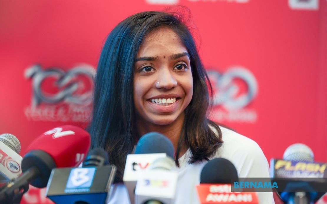 Sivasangari Falls To Olivia Weaver In PSA Finals Opener