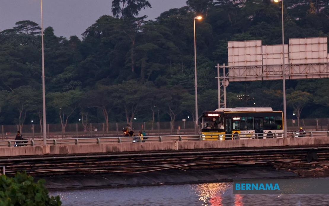 Passengers To Singapore Caught Unawares By Bus Drivers' Sudden Strike
