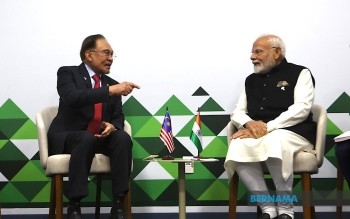 Anwar, Modi Discuss Trade And Investment Potential, Proposed IIT Campus In Malaysia