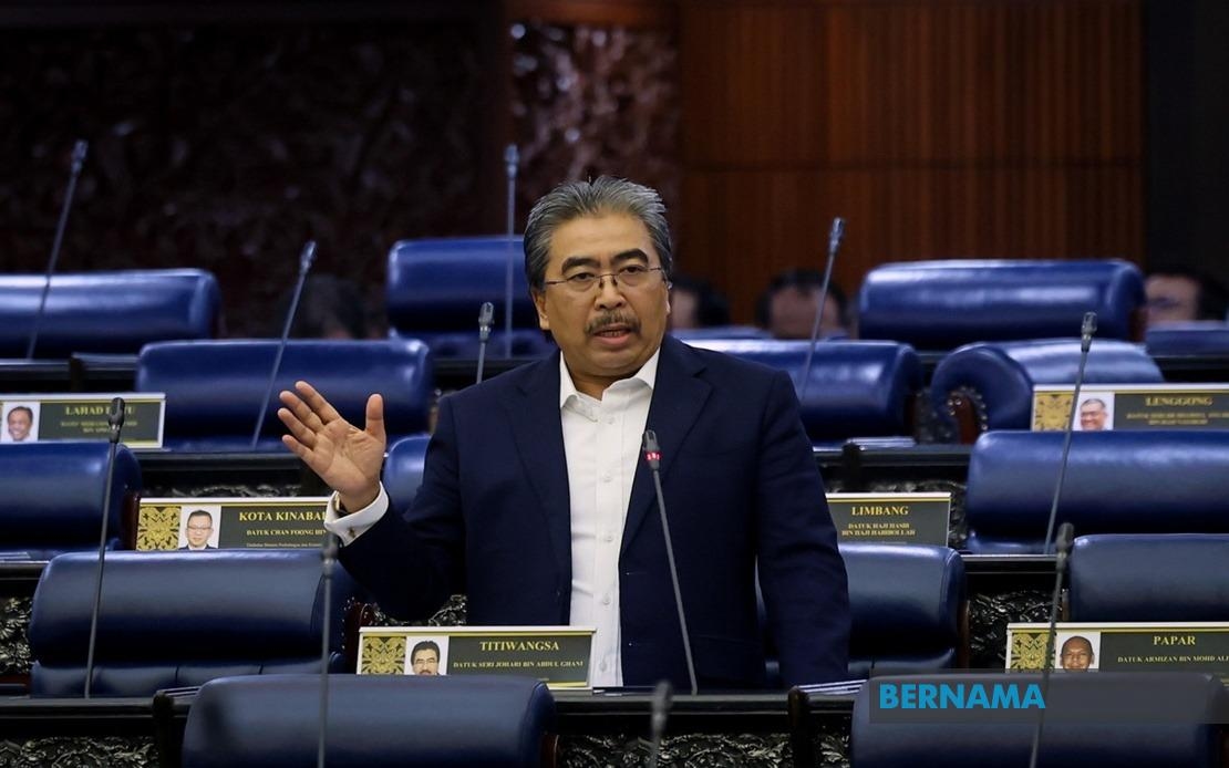 Johari Calls For Agency Streamlining, Mandatory Registration Of Plastic Recyclers Under MITI