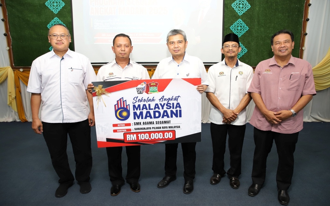 EC Channels RM100,000 To SMKA Segamat Under MADANI Adopted School Programme