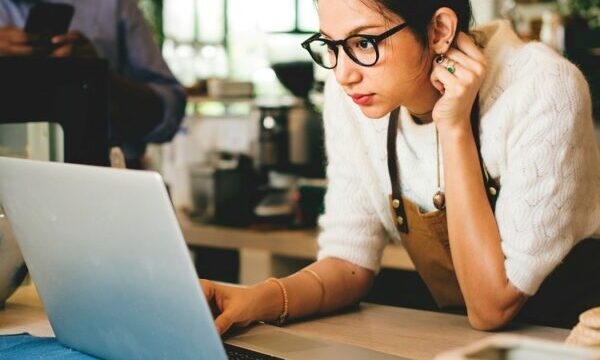Hospitality Sector Ranked Lowest for Hourly Pay, New Data Reveals