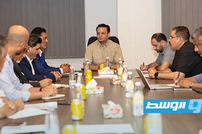 بلقاسم حفتر يوجه بتسريع وتيرة صيانة محطة كهرباء شمال بنغازي