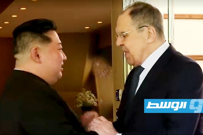 الزعيم الكوري الشمالي يستقبل وزير الخارجية الروسي