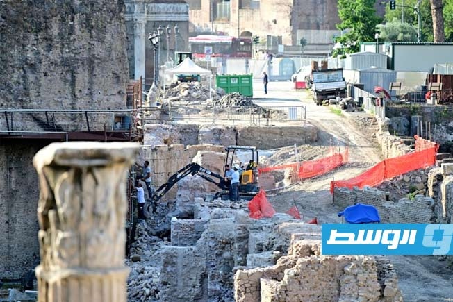عمل التنقيب في مواقع روما التاريخية يبدأ فجرا لتفادي آثار الحر