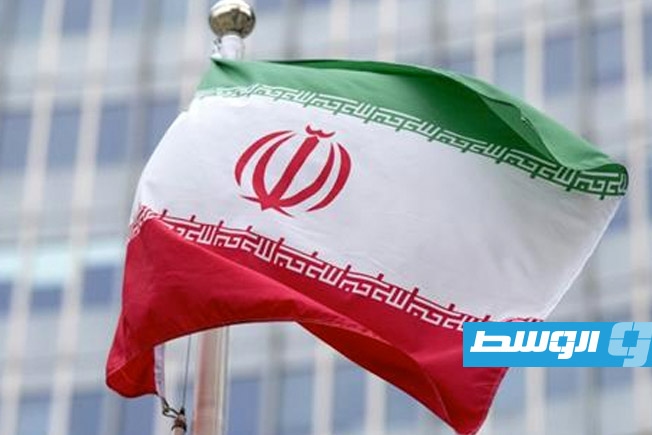 إيران تعدم علنا رجلا متهما باغتصاب طفلة وقتلها