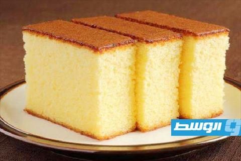 كيك إسفنجي هش في خطوات سهلة وسريعة