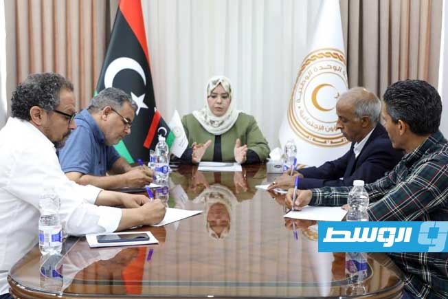 الكيلاني تدعو إلى تحديث قواعد البيانات الخاصة بالنازحين لضمان انتظام صرف المنح