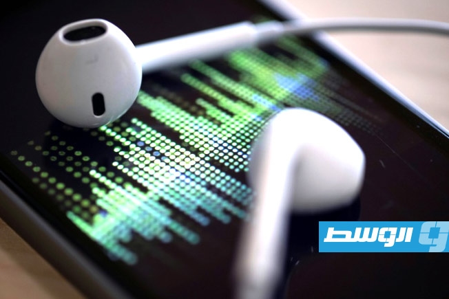 فرقة لها مليون متابع على سبوتيفاي تعترف بأن أعمالها مولدة بالذكاء الصناعي