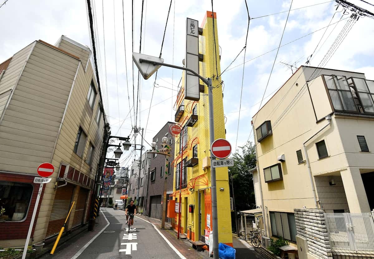 A Triangular Building with a 20-Degree Angle