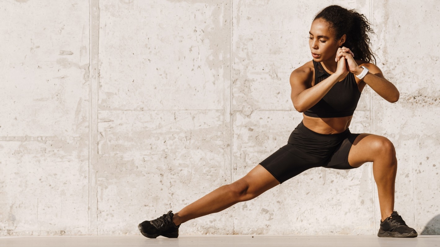 No weights, no problem — this is the 15-minute no-equipment workout I'm doing to keep up my strength training on holiday