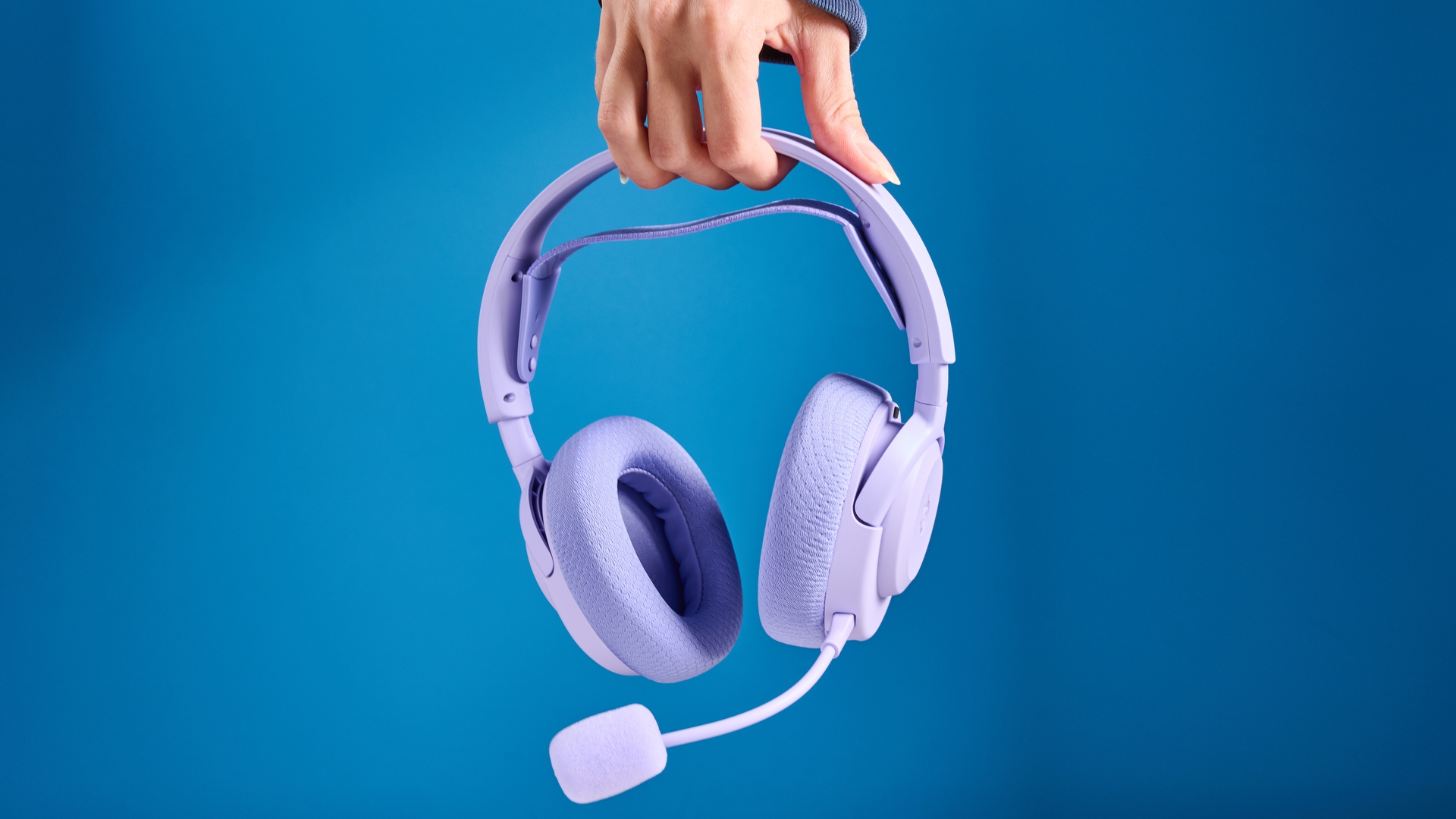 This SteelSeries headset might be the perfect, cutesy set of cans for cozy gamers on TikTok — here's why