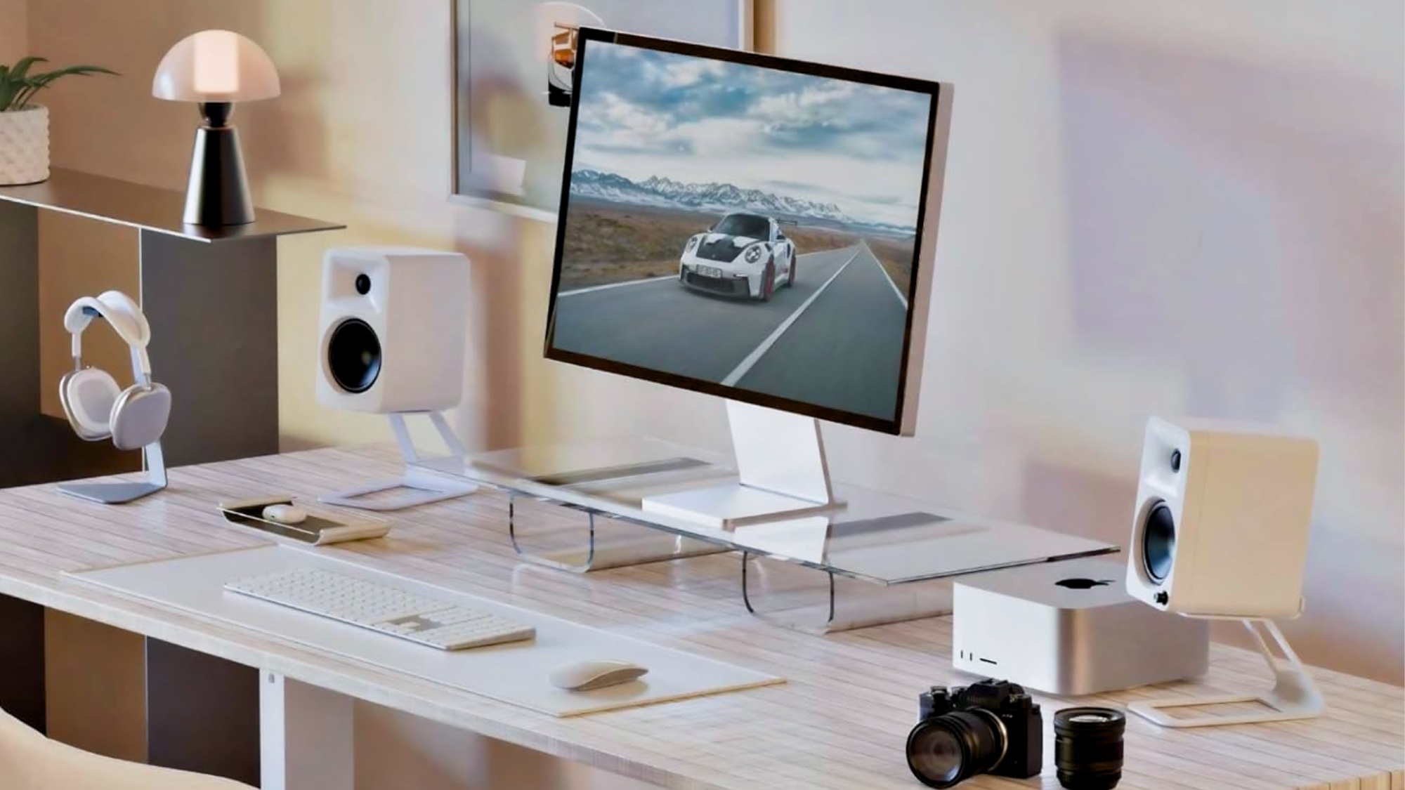 Want the best sound out of your desk speakers? Here's how to place them correctly