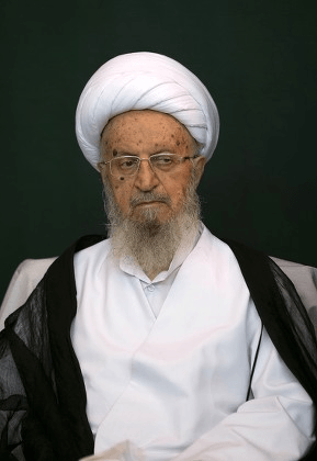 عاجل: آية الله مكارم الشيرازي يصدر فتوى بقتل ترامب ونتنياهو