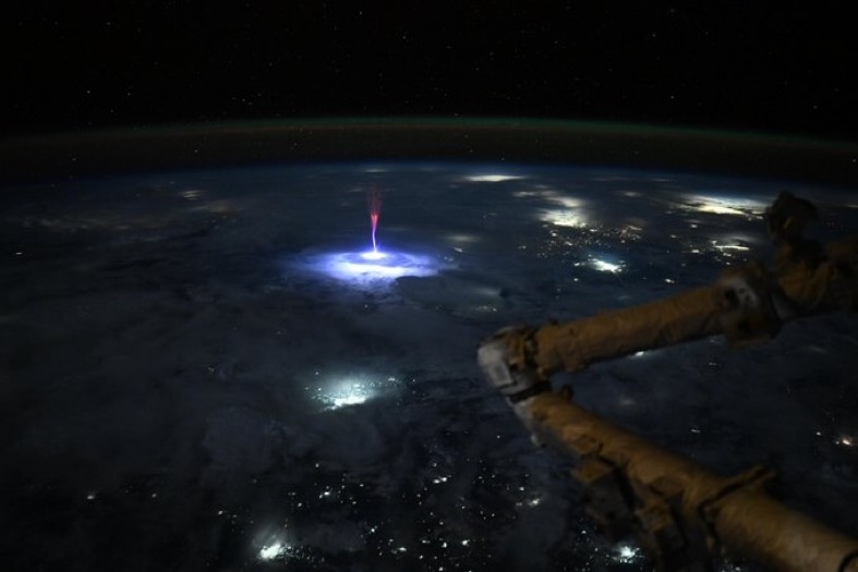 An Unbelievable Capture from Space: A 'Gigantic Jet' Photographed from the ISS