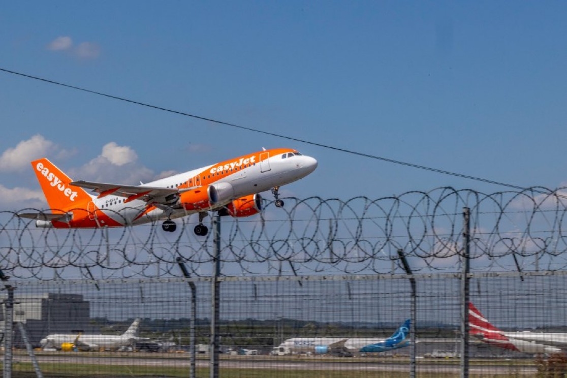 EasyJet Flight to Corsica Diverted Back to Gatwick After Takeoff Due to Technical Issue