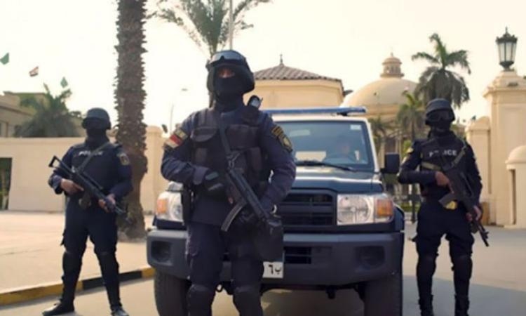 الداخلية: مصرع عنصرين جنائيين في تبادل إطلاق النار مع الشرطة بسوهاج