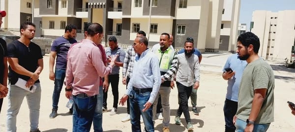 رئيس جهاز مدينة بدر يتفقد المشروعات السكنية ورفع الكفاءة بعدة مناطق