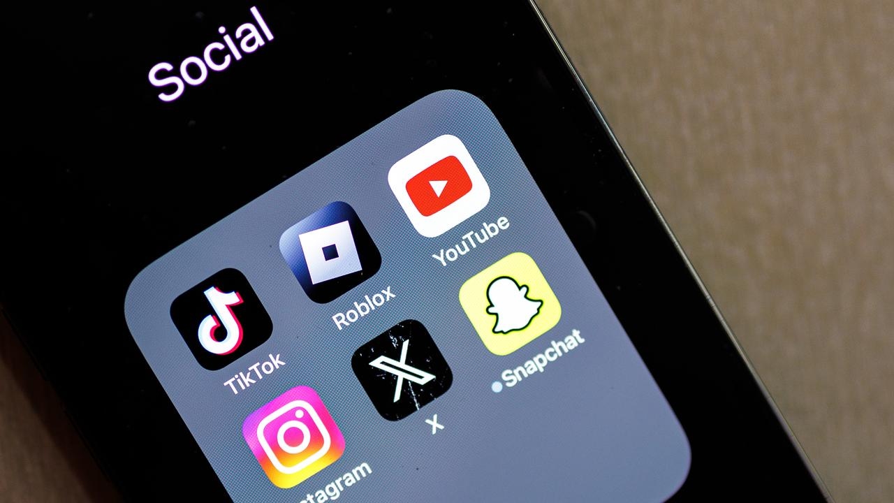 YouTube to be captured by social media ban