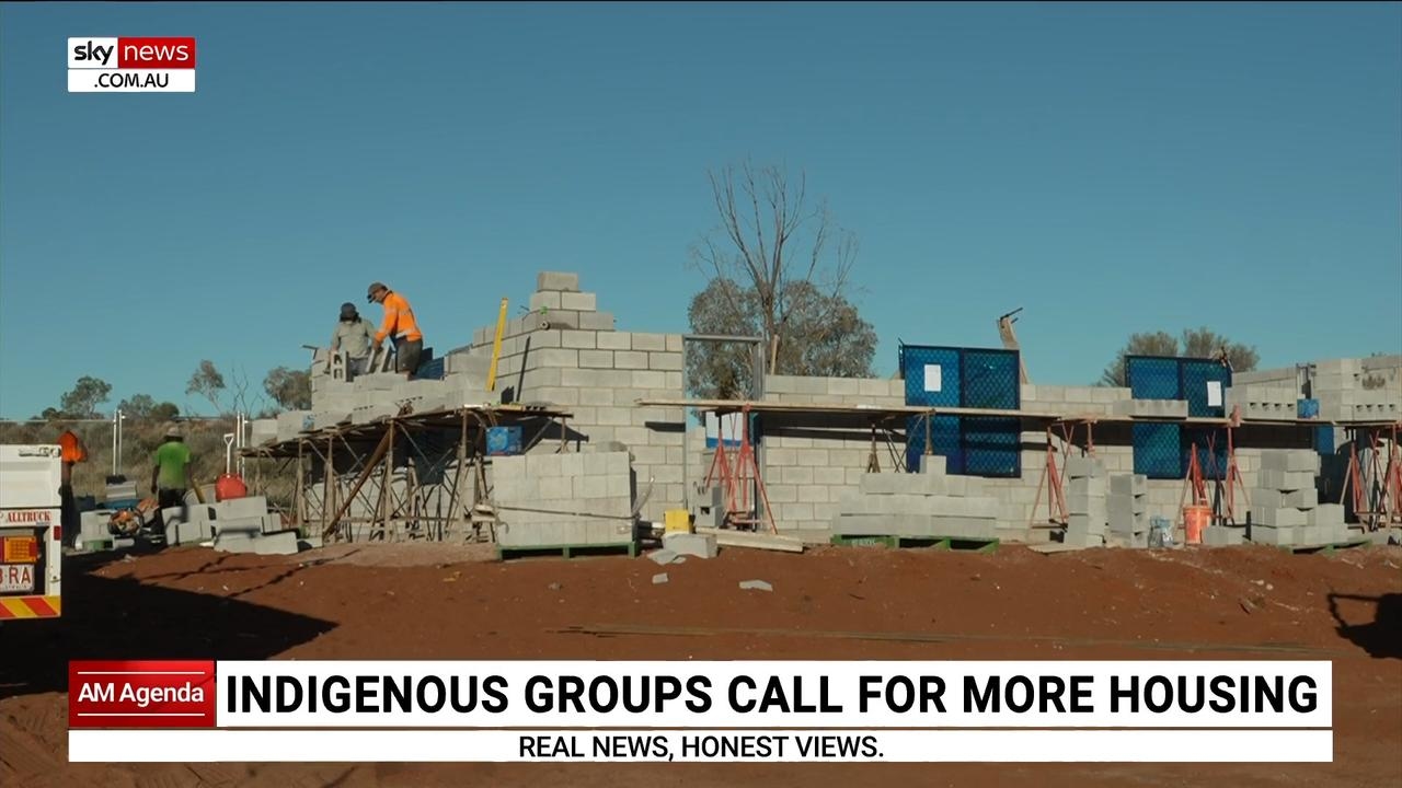 ‘Unacceptable': Mutitjulu community waiting 10 years for new housing