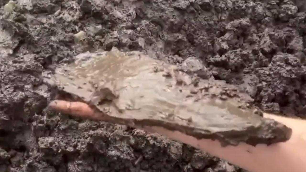 Massive shoes discovered in ancient Roman fort in the UK