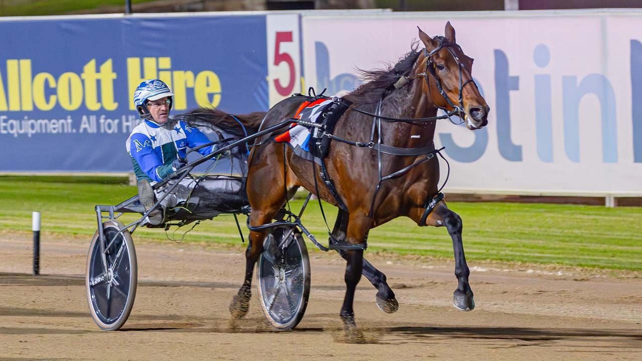 McCarthy's quest for Queensland riches begins