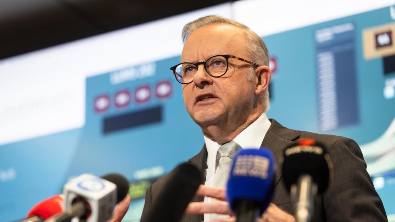 Albanese's first order of business is to get more Chinese tourists to Australia