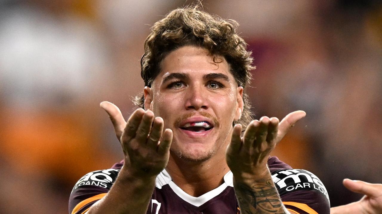 Michael Maguire declares Reece Walsh is ready for a Queensland recall for State of Origin III