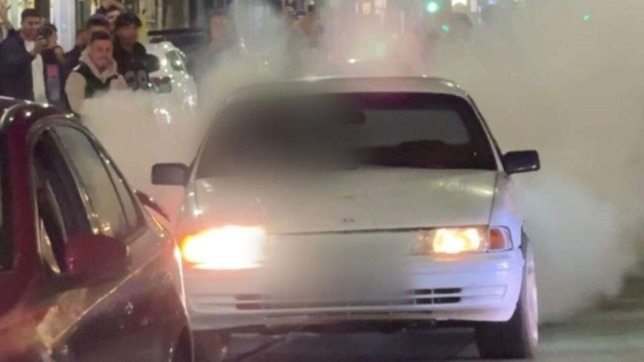Chapel St, Melbourne: Police called as car meet on iconic Melbourne strip turns wild