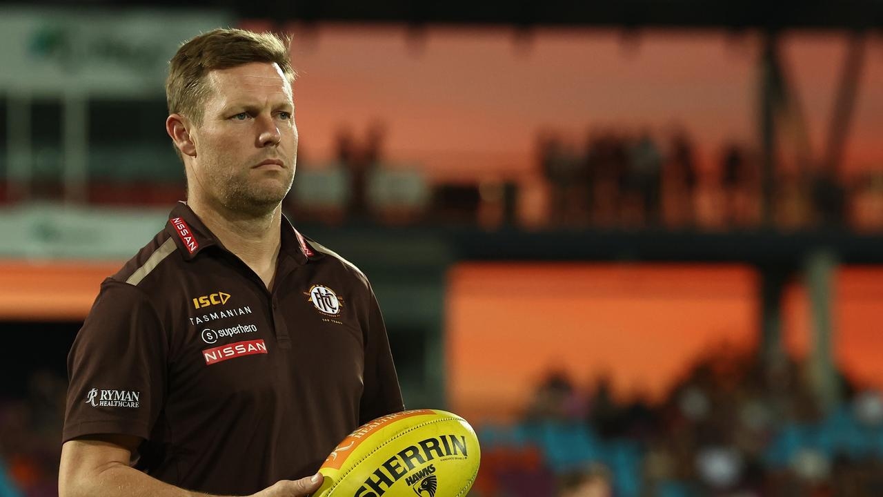 AFL 2025: Hawthorn coach Sam Mitchell wants his side to ‘throw our own punches'