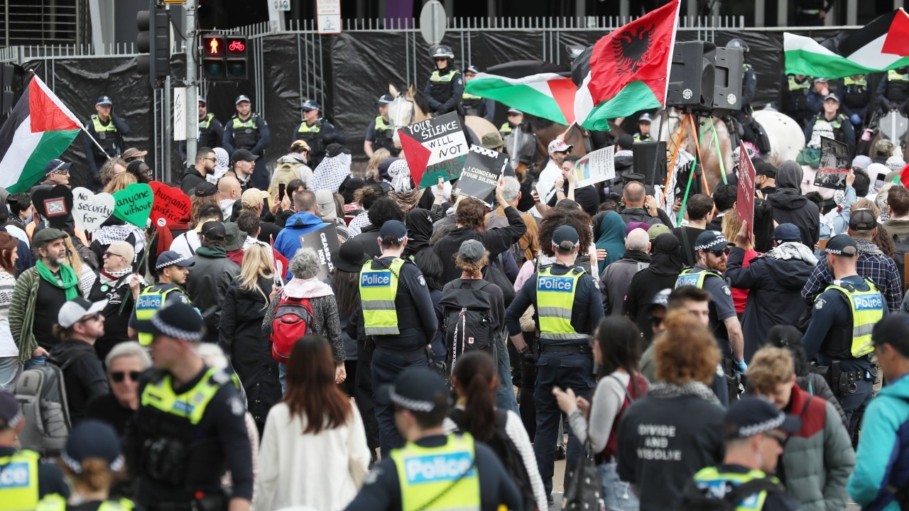 ‘Two years in jail': Victorian Coalition proposes massive penalties as part of protest permit proposal