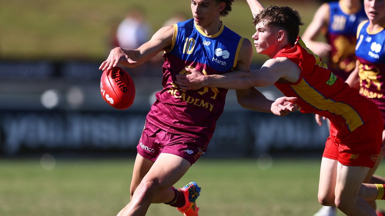AFL 2025: Hawthorn coach Sam Mitchell on Cooper Hodge