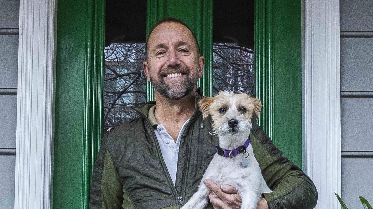 Architect moves 100m to restore historic cottage