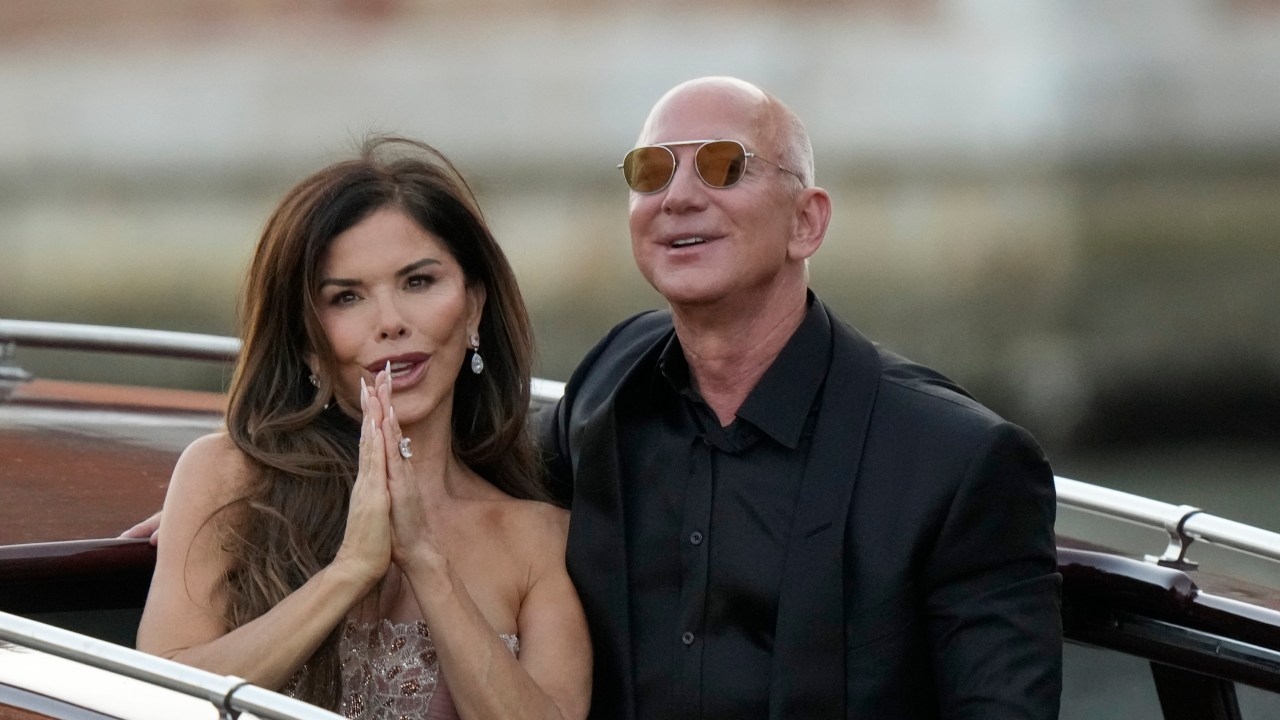Jeff Bezos and Lauren Sánchez close out wedding festivities with late-night bash, Oprah Winfrey ‘tearing up' dance floor and Usher