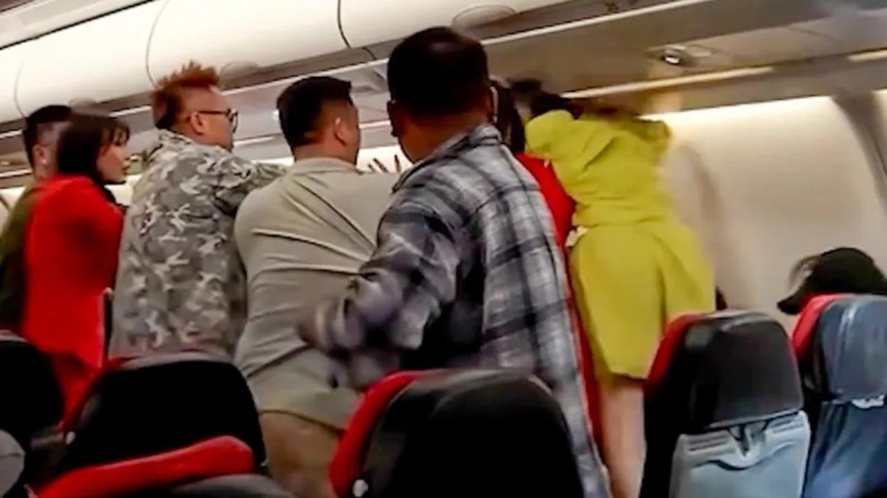 Mid air fight breaks out on Air Asia flight from Kuala Lumpur to China
