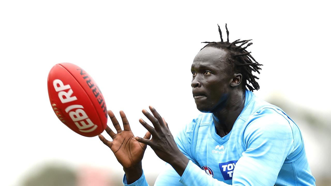 AFL trade news: Leek Aleer, Wade Derksen on Vic clubs' radars