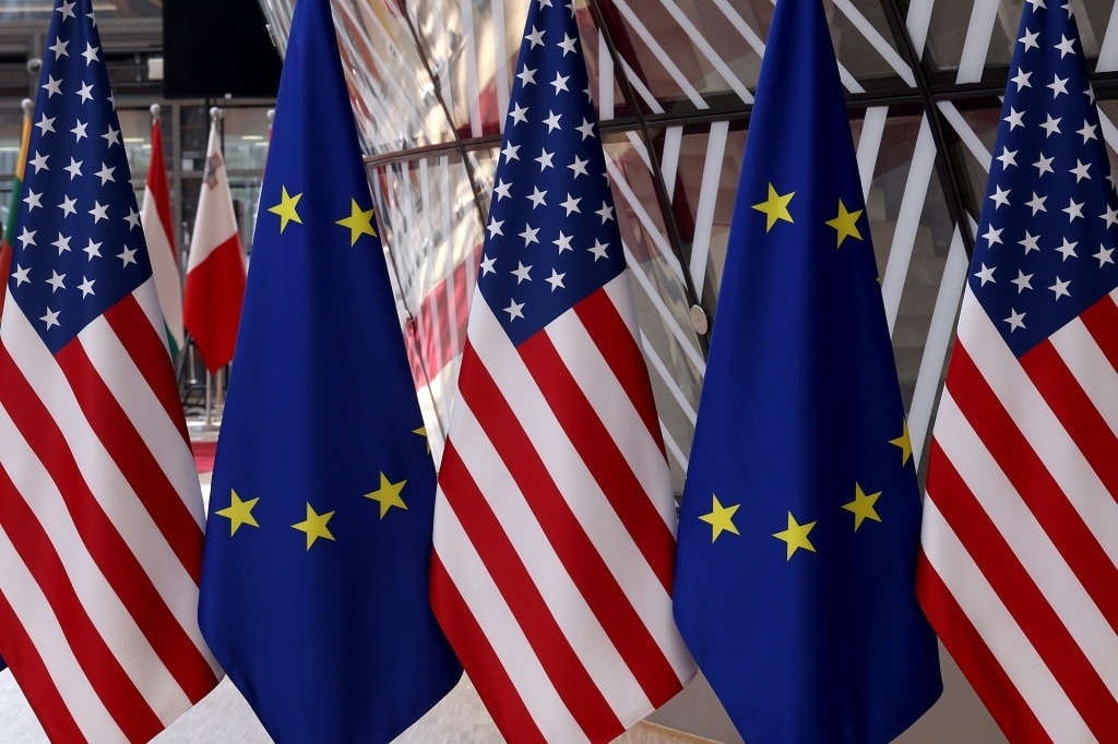 EU ministers weigh response to latest Trump tariff threat