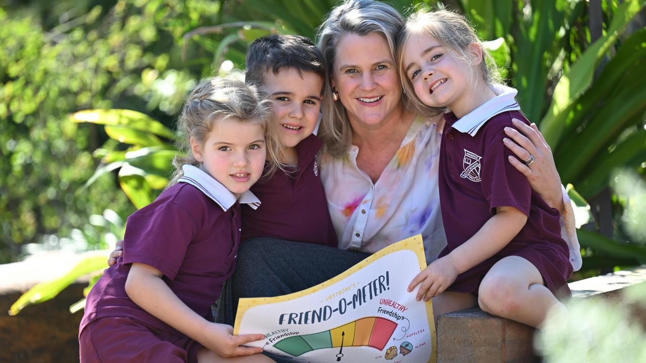 Resilience programs for children helping build positive relationships