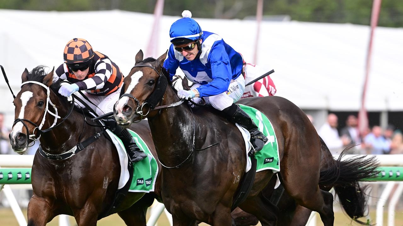Mister Bianco books Winx Guineas bid with winning hat-trick
