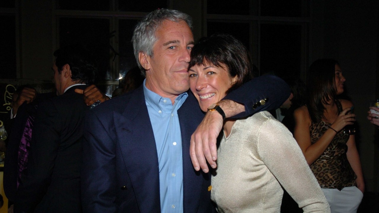 Ghislaine Maxwell will plead the Fifth in Epstein House testimony - unless these demands are met: defence lawyer