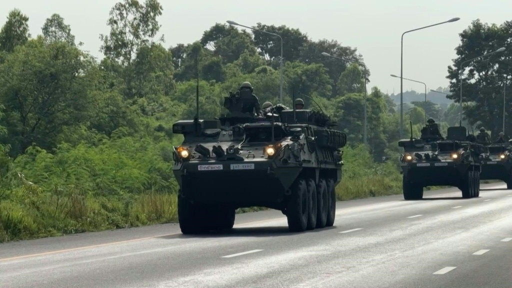Thailand says over 100,000 civilians flee clashes with Cambodia