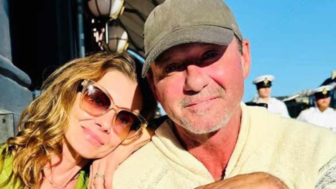 Country music legend Tim McGraw sparks fears over unrecognisable new look