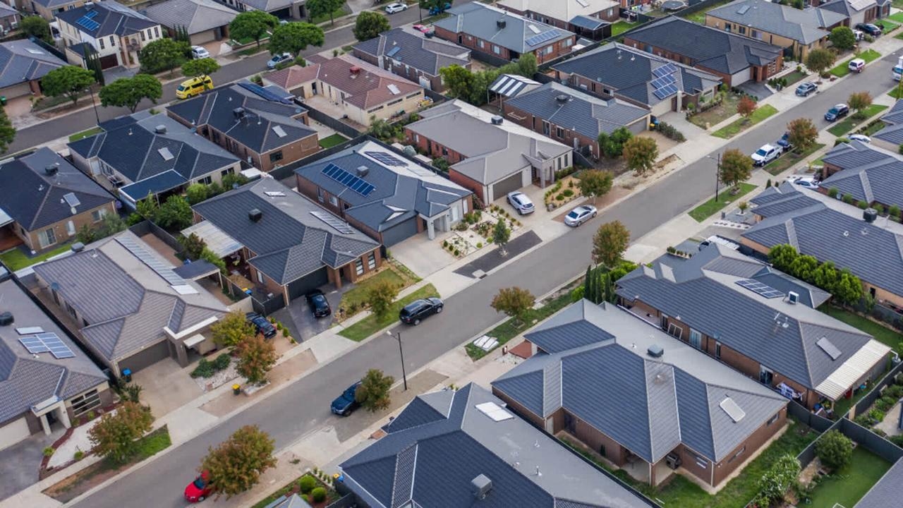 Australian auction rates remain strong despite lack of interest rate cut