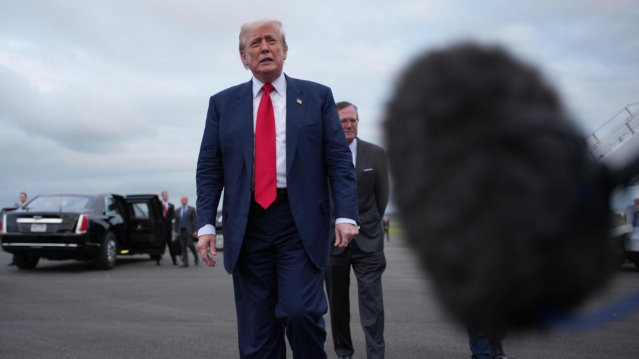 Trump arrives in Scotland for trade talks