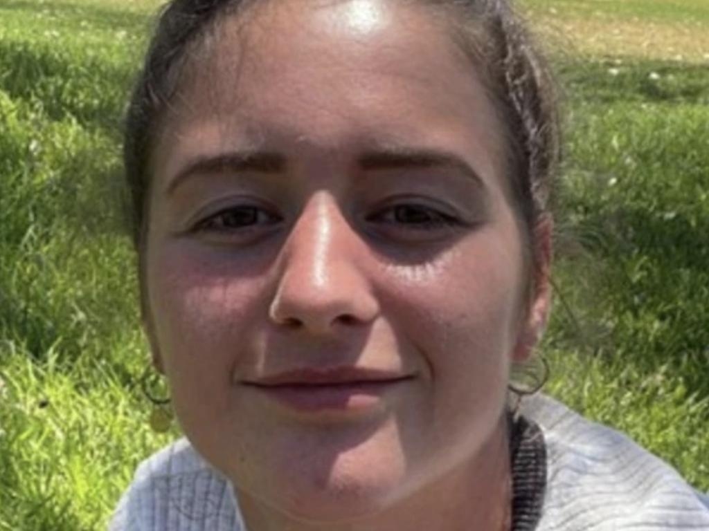 Homicide squad in search for missing tourist