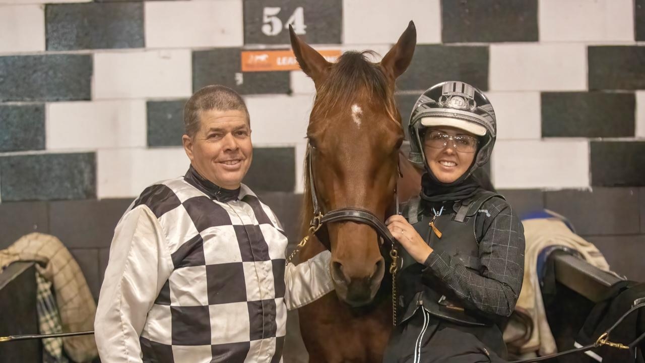 2025 Inter Dominion heats: Leap To Fame takes on Don Hugo at Albion Park